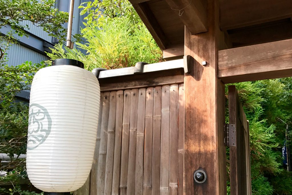 初盆(新盆)に飾る盆提灯の飾り方