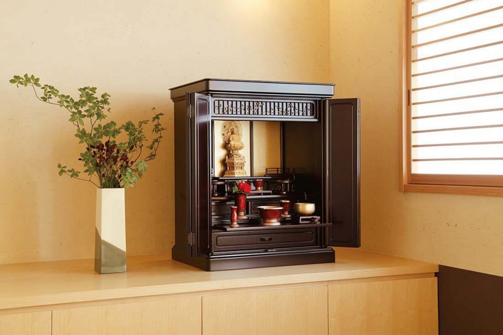 仏壇を買い替える時の正しい手順