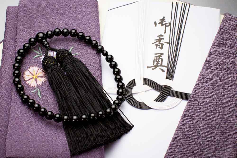 数珠の選び方を用途別に6つ紹介!